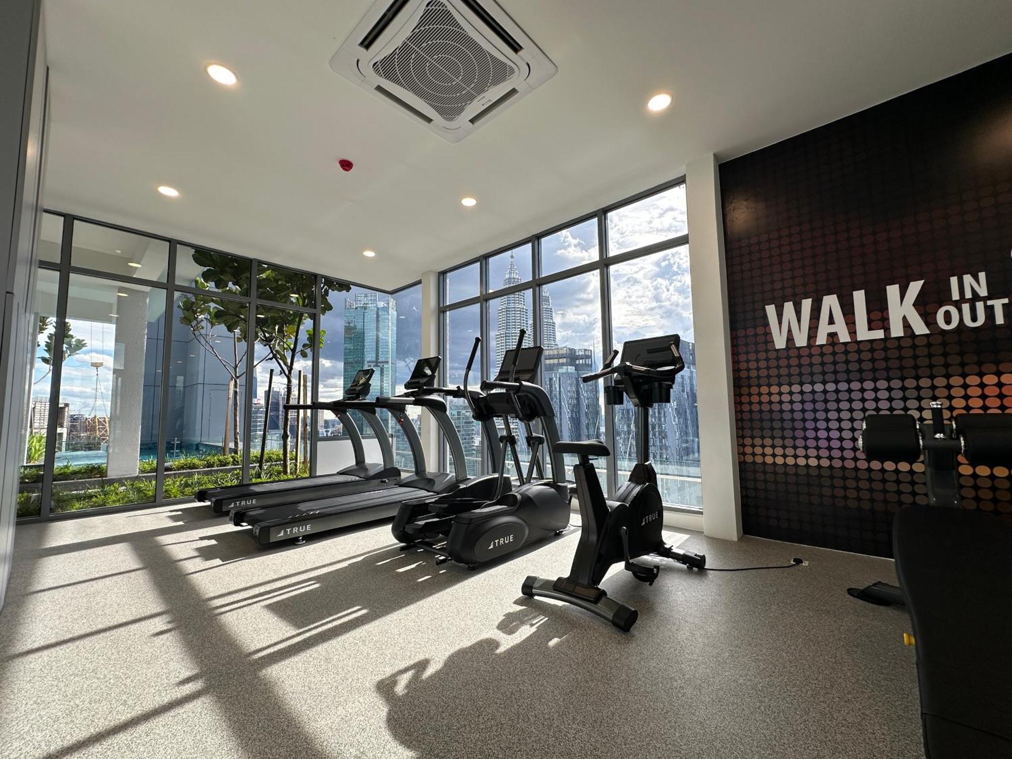 Royce Residences By Romeo Bnb Kuala Lumpur Ngoại thất bức ảnh